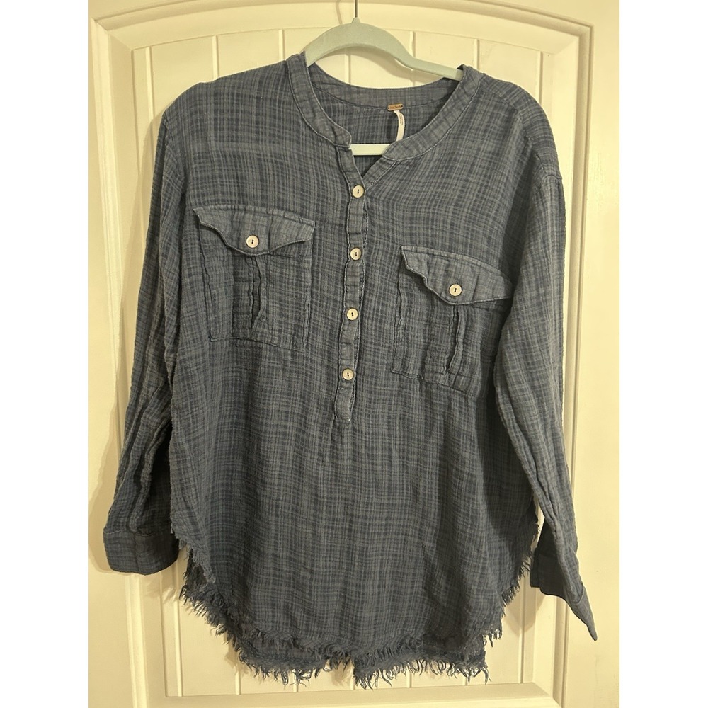 FREE PEOPLE TALK TO ME BLUE COTTON GAUZE HENLEY PULLOVER POCKETS WOMENS MEDIUM‎